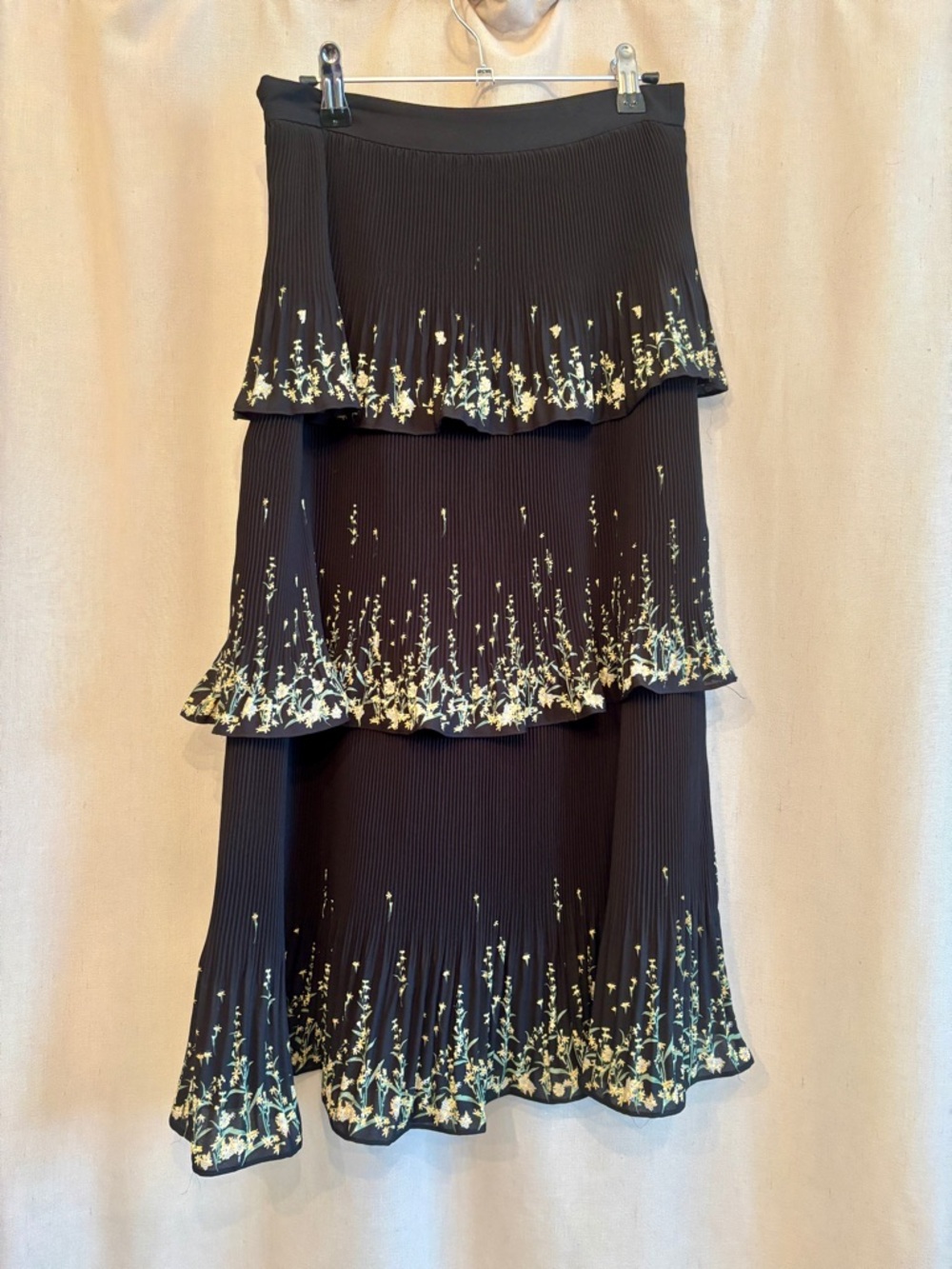 Ted Baker Tiered Floral Midi Skirt | Size 1